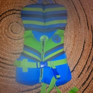 Body Glove infant life jacket